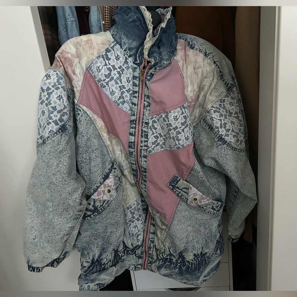 Climate Zone Vintage 90s Jacket- Floral & Lace